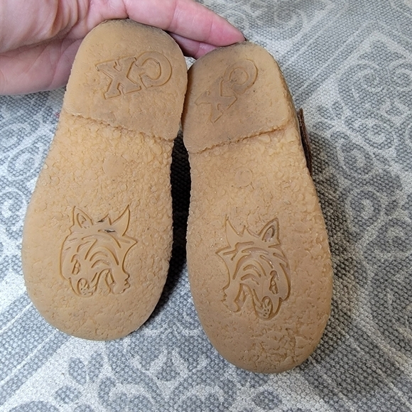 Bee Happy Red Leather Kitty Cat Mary Jane Shoes Size 7 - Picture 12 of 14